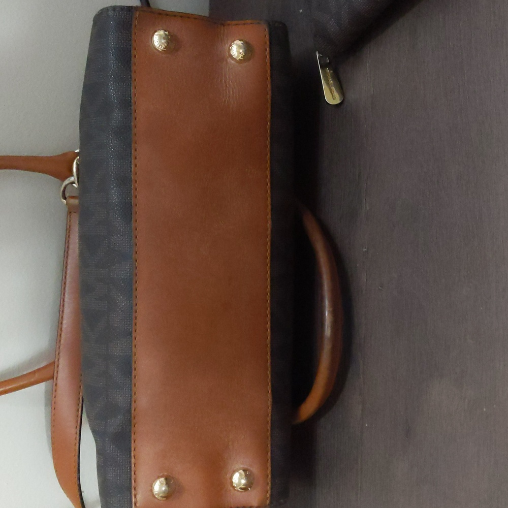 Michael kors Hamilton purse and wallet - Picture 10 of 16